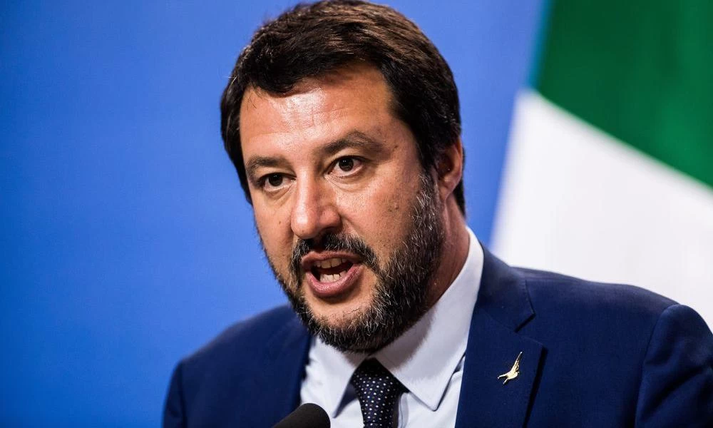 Σαλβίνι: "Χάσαμε ένα εκατομμύριο θέσεις εργασίας"